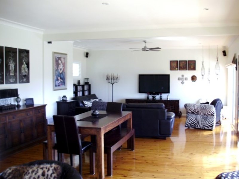 12 Taylor Street, Woy Woy Bay NSW 2256