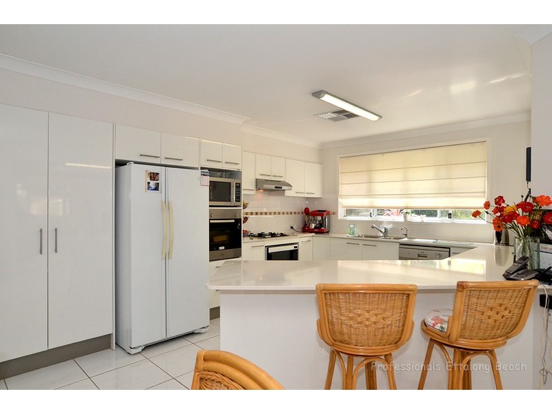 18 Lagoon  Street, Ettalong Beach NSW 2257