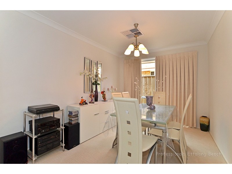 18 Lagoon  Street, Ettalong Beach NSW 2257