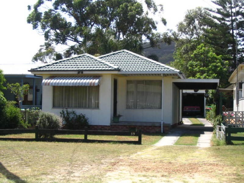 39 Phegan Street, Woy Woy NSW 2256