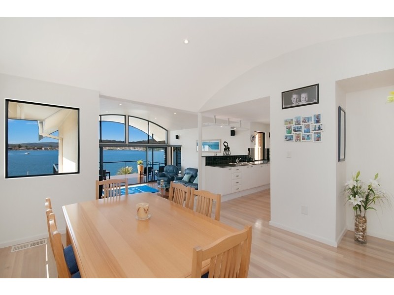 444 Orange Grove Road, Blackwall NSW 2256