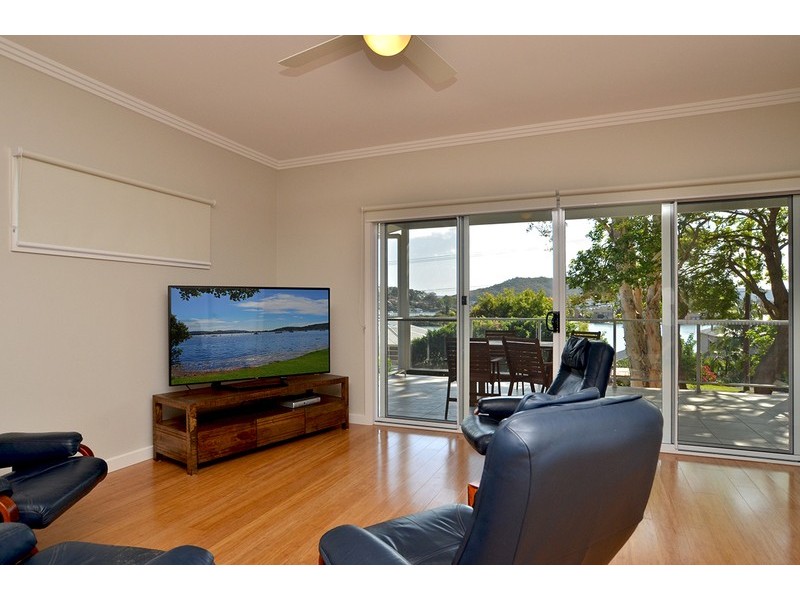 48 Empire Bay Drive, Daleys Point NSW 2257