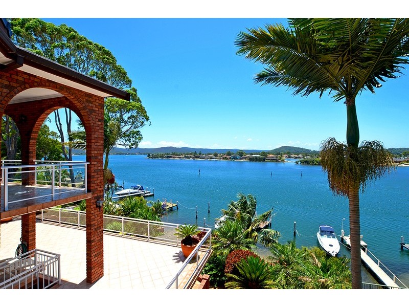 38 Daley Avenue, Daleys Point NSW 2257