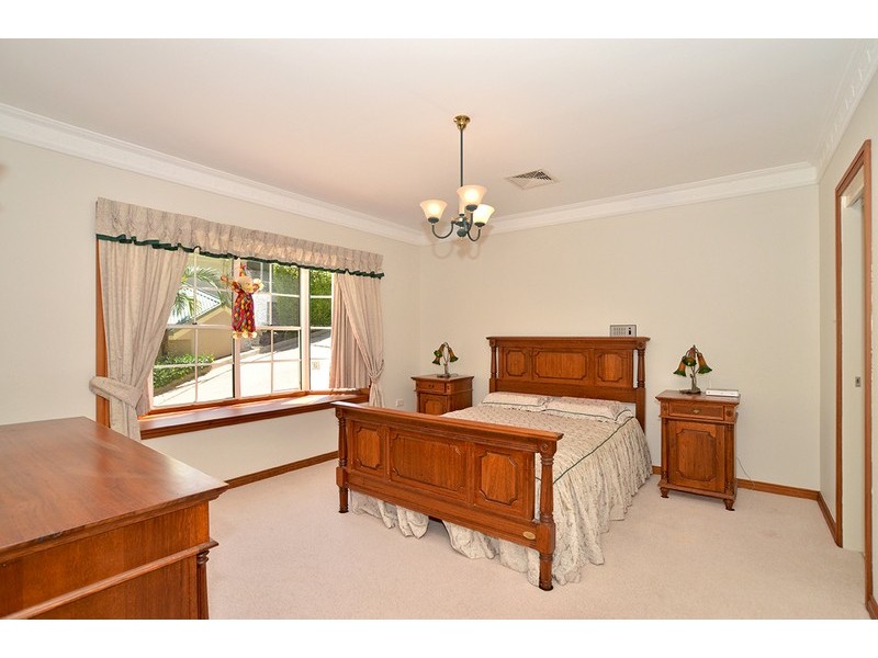 8a Daley Avenue, Daleys Point NSW 2257