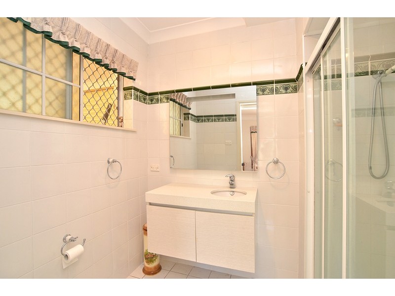 8a Daley Avenue, Daleys Point NSW 2257