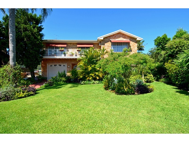 18 Long Arm Parade, St Huberts Island NSW 2257