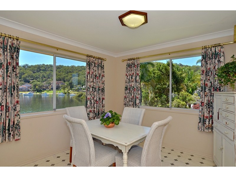 18 Long Arm Parade, St Huberts Island NSW 2257