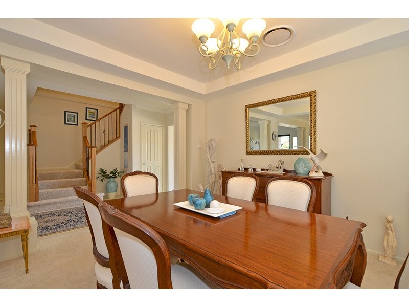 16 Helmsman Boulevard, St Huberts Island NSW 2257