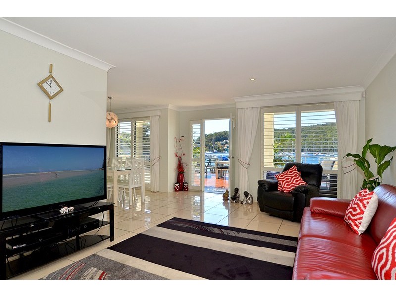 2/54 Booker Bay Road, Booker Bay NSW 2257