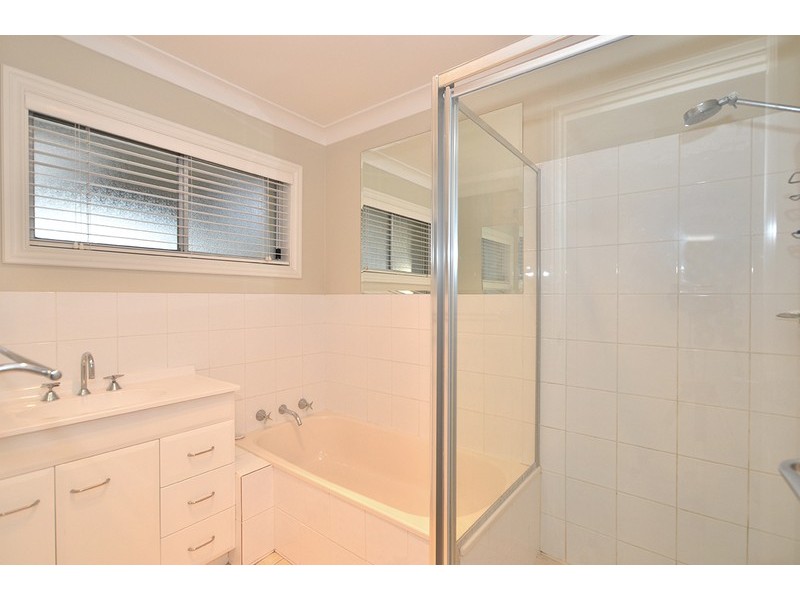 2 Barracouta Avenue, St Huberts Island NSW 2257