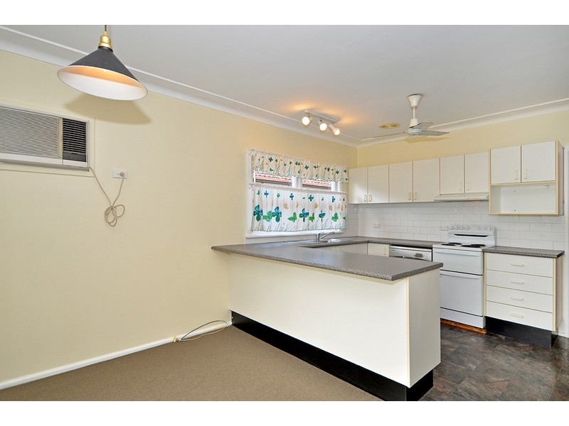 12 Balaclava Avenue, Woy Woy NSW 2256