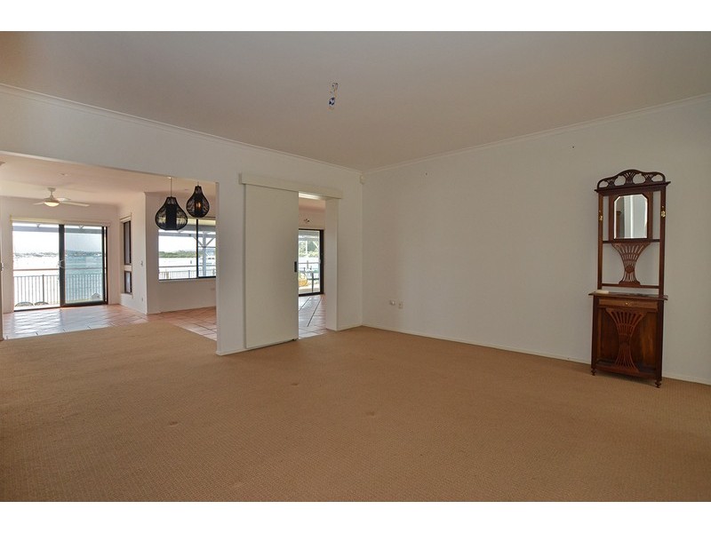 41 Nautilus Crescent, St Huberts Island NSW 2257