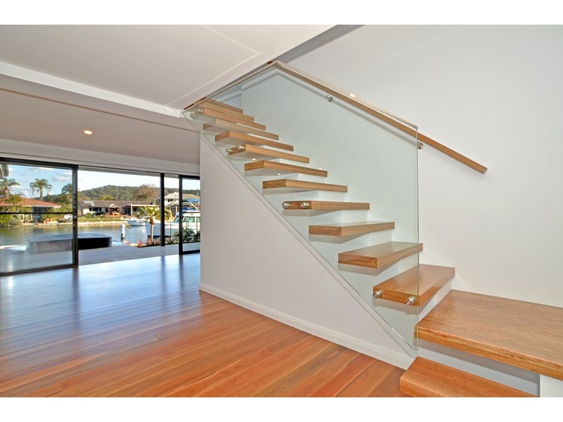 70 Helmsman Boulevard, St Huberts Island NSW 2257