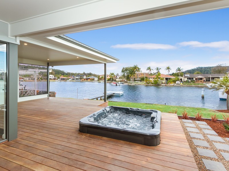 70 Helmsman Boulevard, St Huberts Island NSW 2257