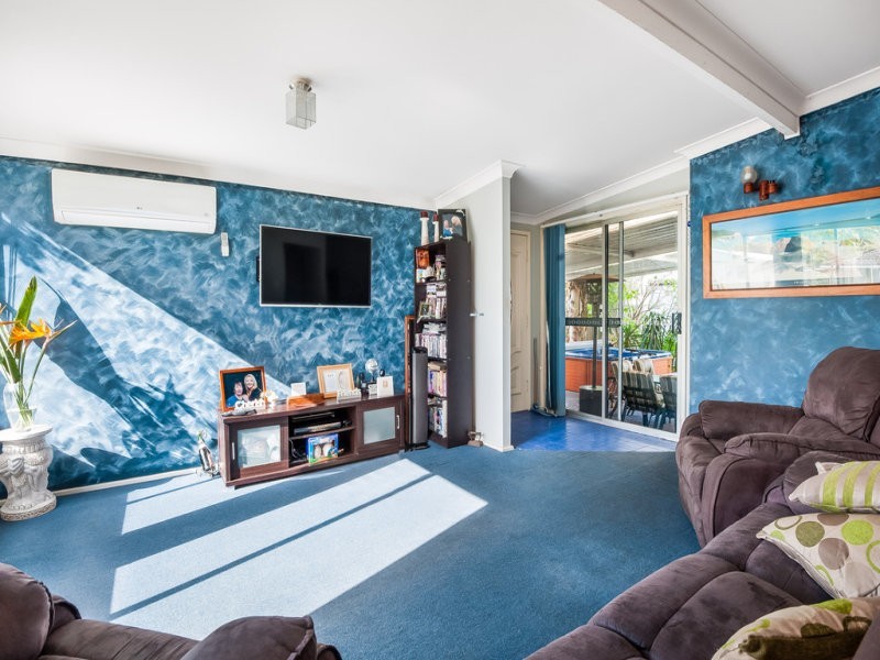 10 Veron Road, Umina Beach NSW 2257