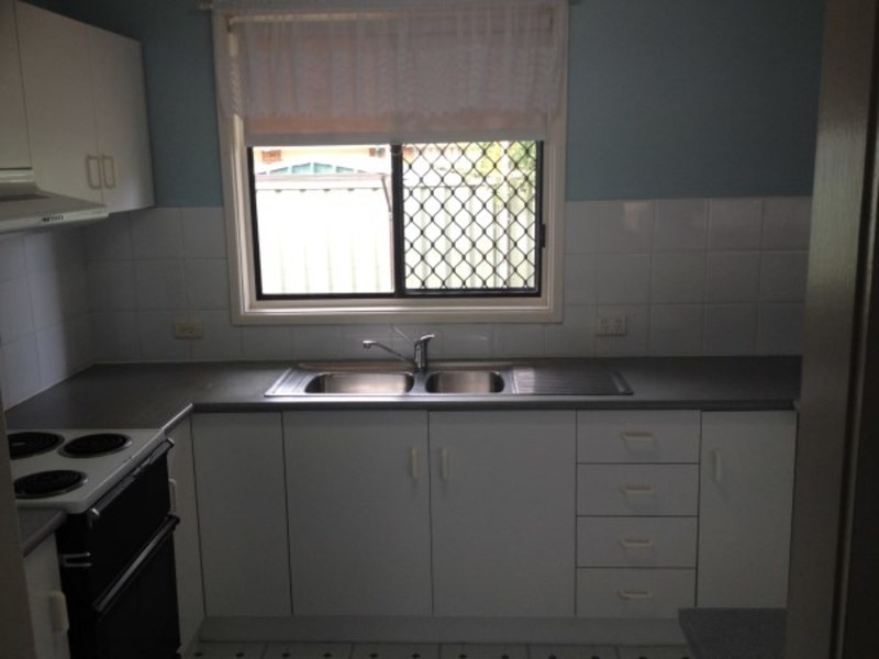 2/24 Flathead Road, Ettalong Beach NSW 2257