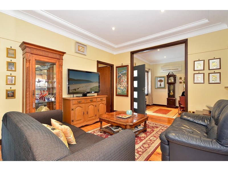 41 Karingi Street, Ettalong Beach NSW 2257