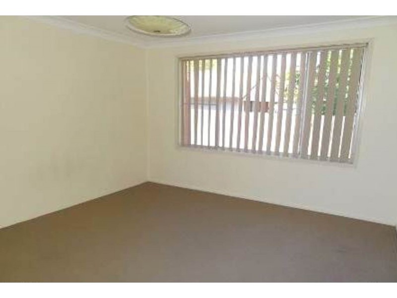 2/24 Waratah Avenue, Woy Woy NSW 2256