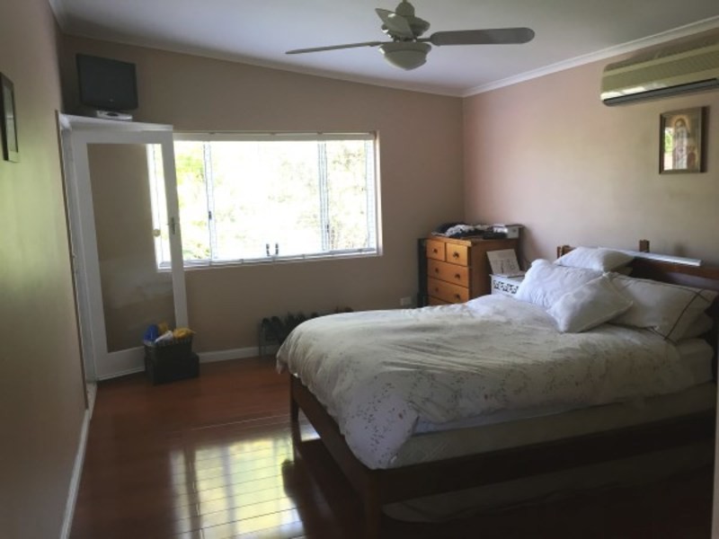 33 Adelaide Avenue, Umina Beach NSW 2257