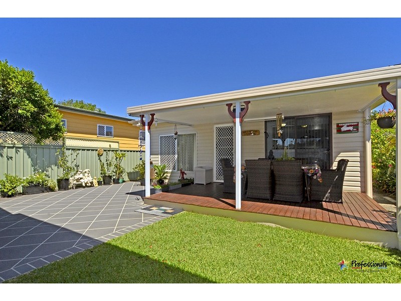 210 Trafalgar Avenue, Umina Beach NSW 2257