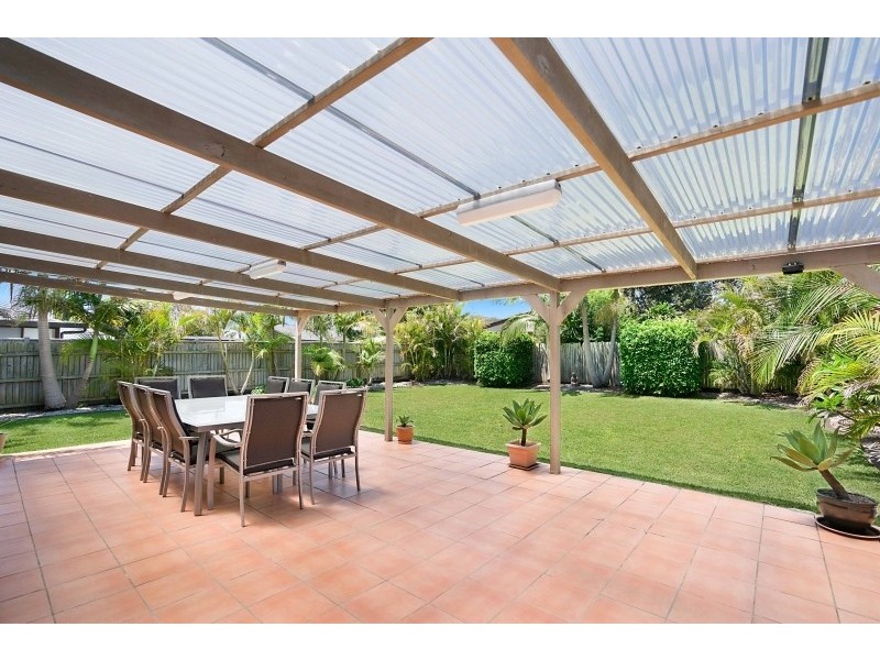 15 Marina View Parade, St Huberts Island NSW 2257