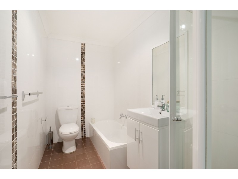 15 Marina View Parade, St Huberts Island NSW 2257