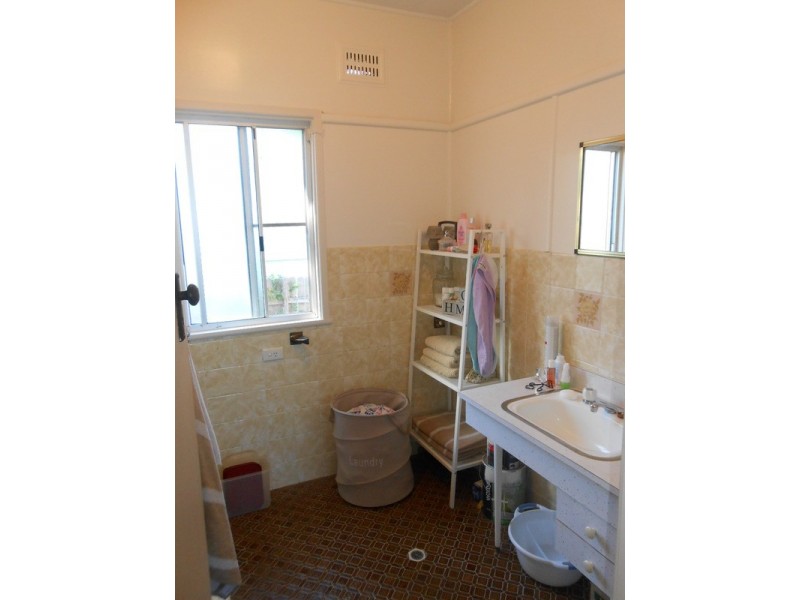 22 Alexandra Street, Umina Beach NSW 2257