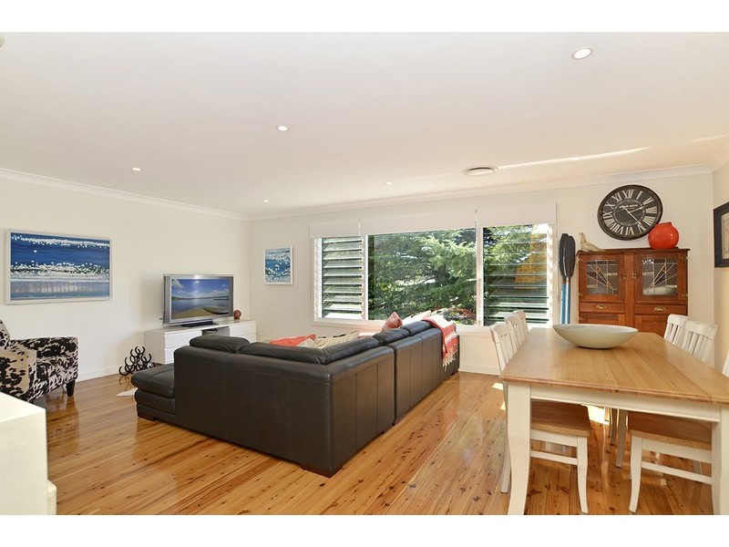 16 Lakewood Avenue, Green Point NSW 2251
