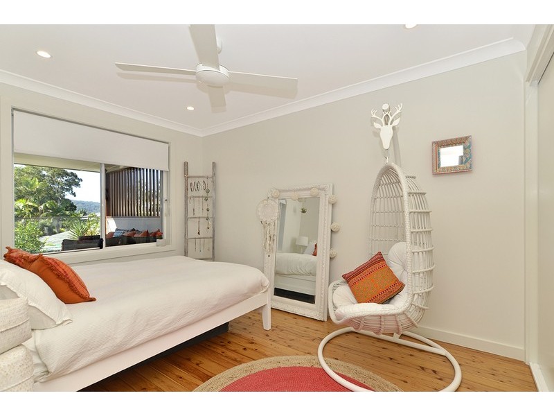 16 Lakewood Avenue, Green Point NSW 2251