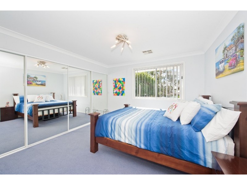 17 Bangalow Street, Ettalong Beach NSW 2257