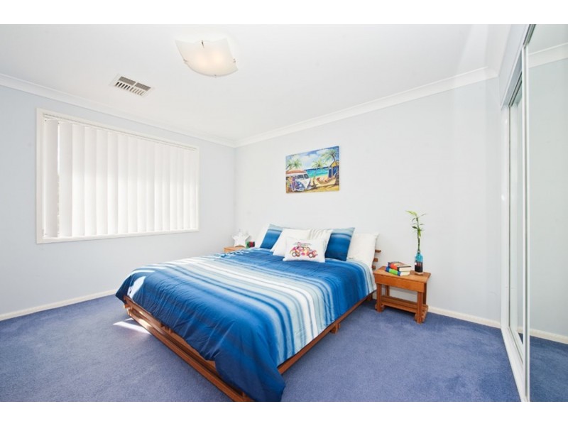 17 Bangalow Street, Ettalong Beach NSW 2257