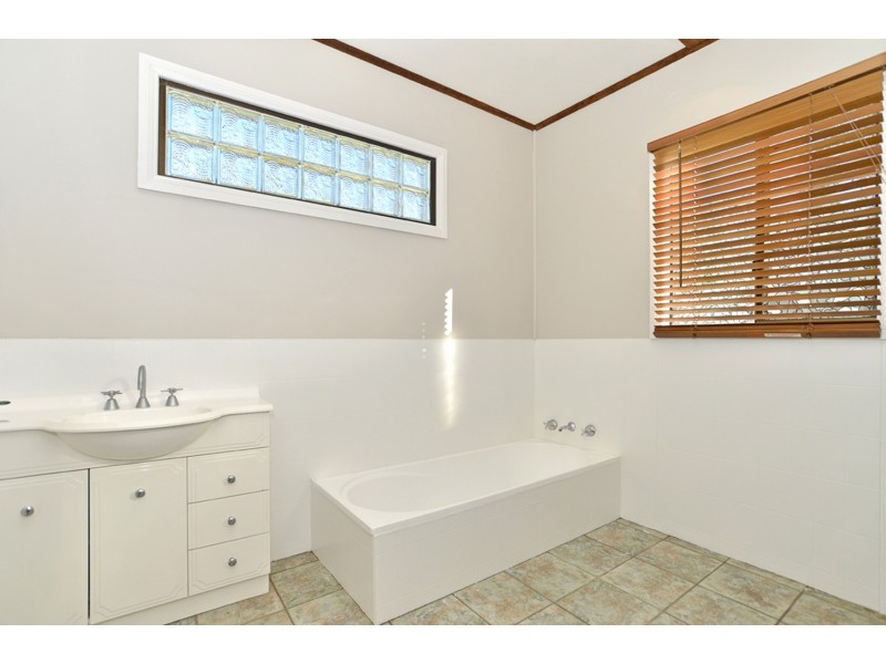 173 Trafalgar Avenue, Umina Beach NSW 2257