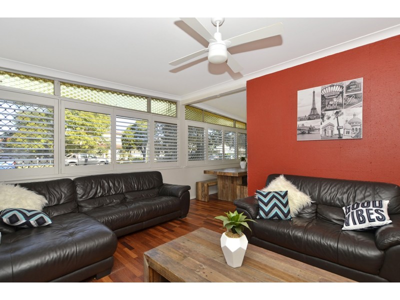 5 Mckenzie Avenue, Woy Woy NSW 2256