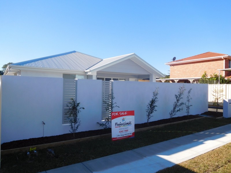 1/1 Burrawang Street, Ettalong Beach NSW 2257