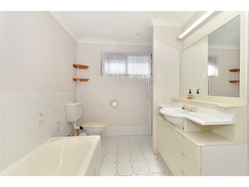 13 Collareen Street, Ettalong Beach NSW 2257