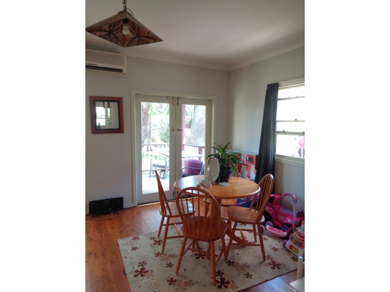 8 Bourke Road, Ettalong Beach NSW 2257