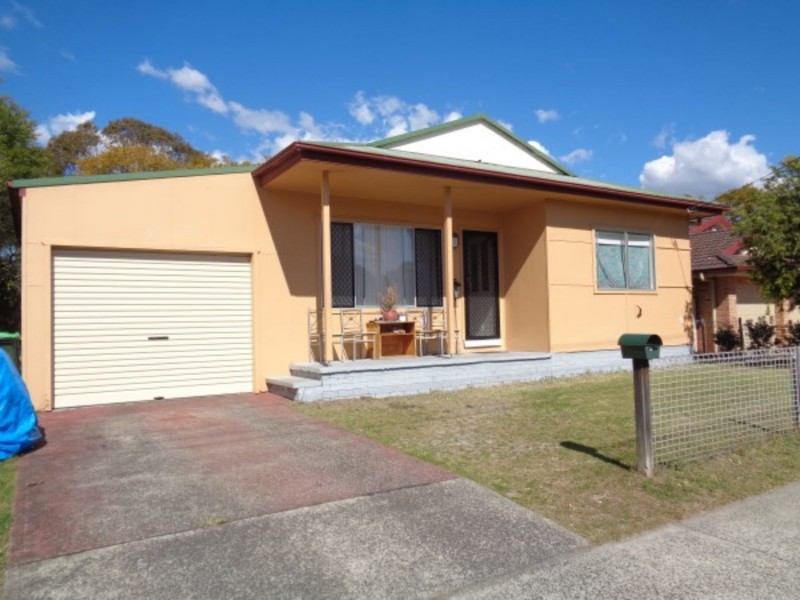 180 Railway Street, Woy Woy NSW 2256