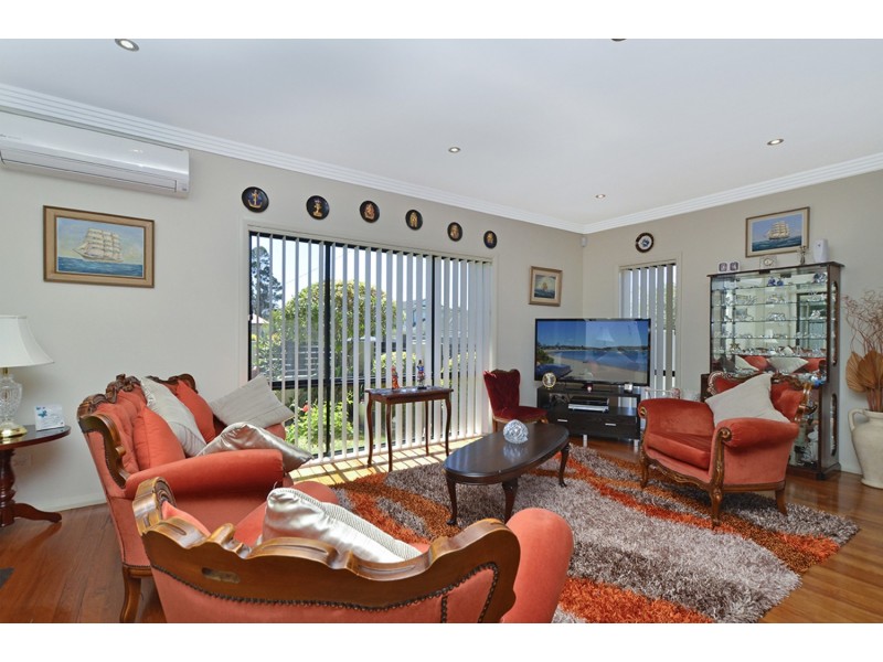 1/11 Dwyer Avenue, Woy Woy NSW 2256