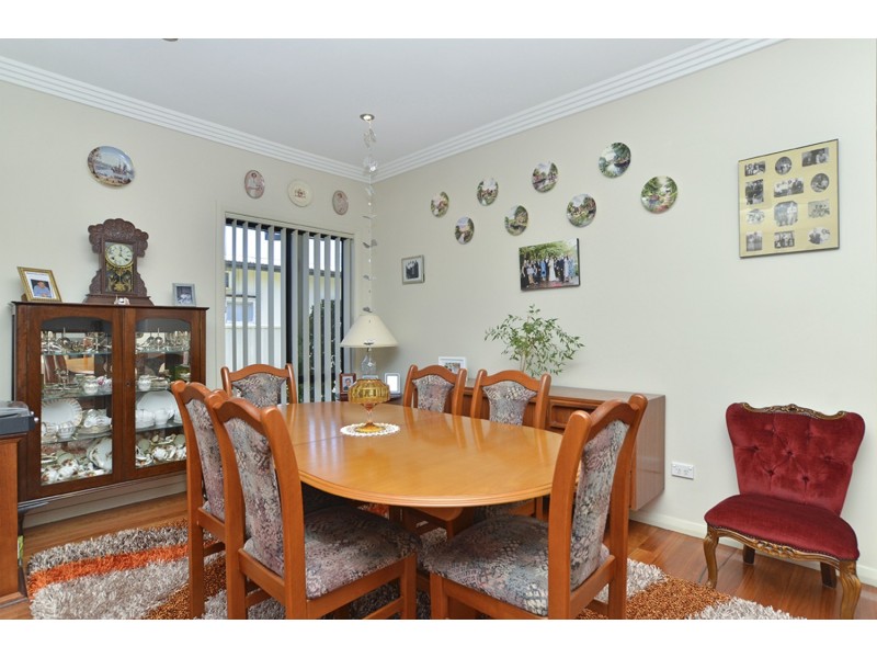 1/11 Dwyer Avenue, Woy Woy NSW 2256