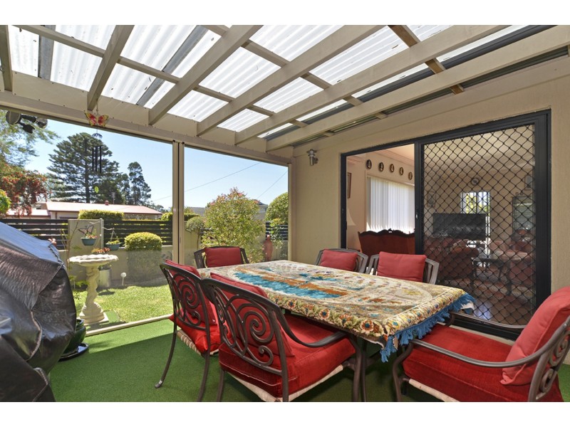 1/11 Dwyer Avenue, Woy Woy NSW 2256