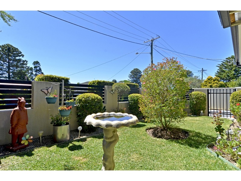 1/11 Dwyer Avenue, Woy Woy NSW 2256