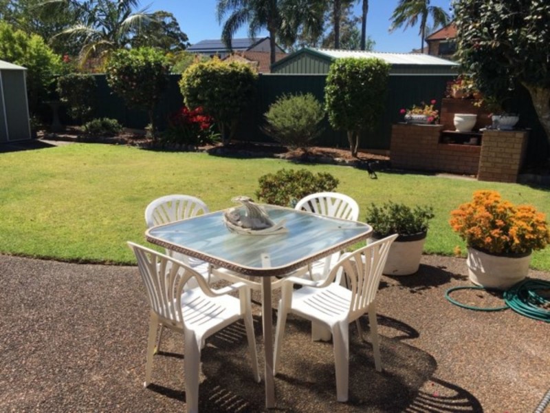 42 Beachfront Parade, St Huberts Island NSW 2257