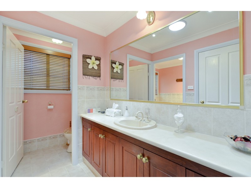 29 Boongala Avenue, Empire Bay NSW 2257