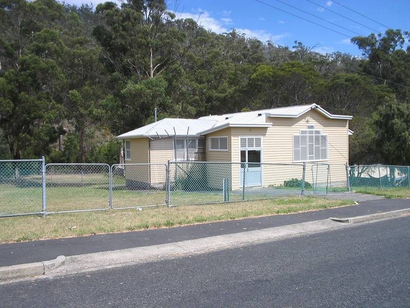 18 Arunta Crescent, Chigwell TAS 7011