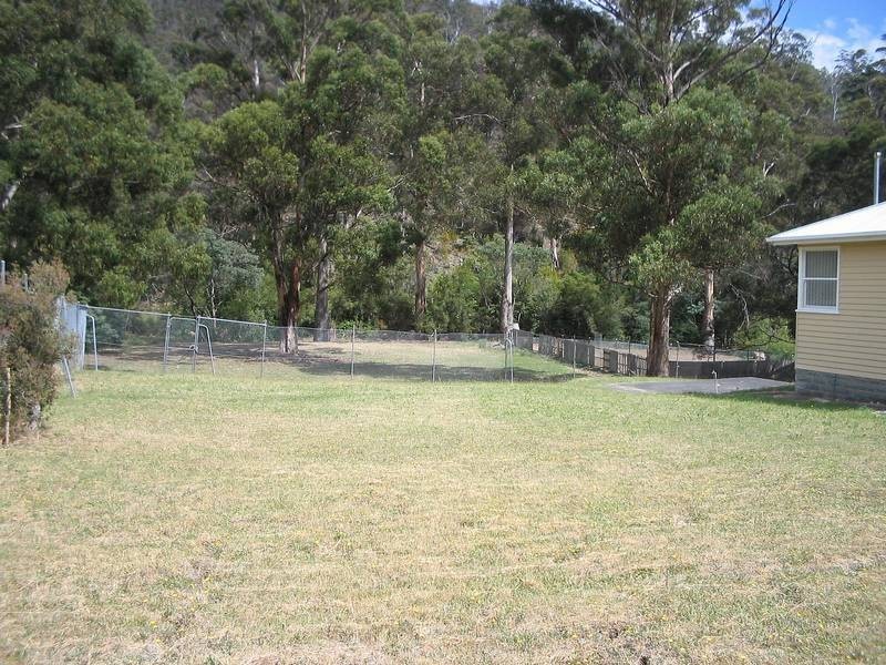 18 Arunta Crescent, Chigwell TAS 7011