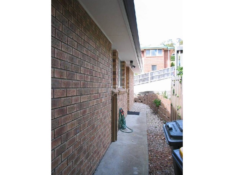 1/3-4 Rina Court, Glenorchy TAS 7010