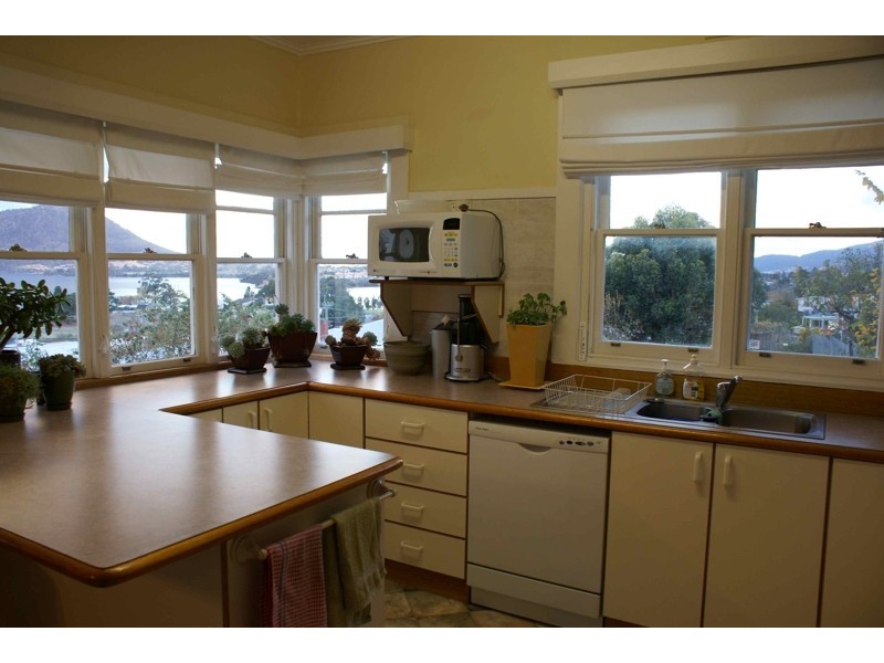 184 Main Road, Austins Ferry TAS 7011