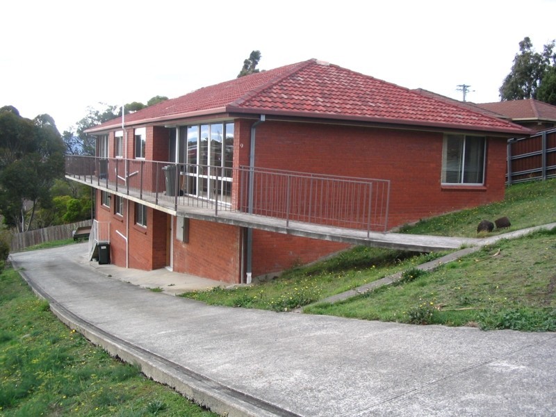 3/9 Shirley Boulevard, Lenah Valley TAS 7008