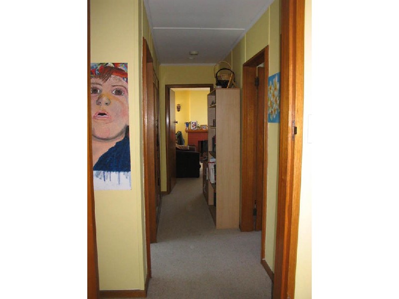 2 Mittara Crescent, Berriedale TAS 7011