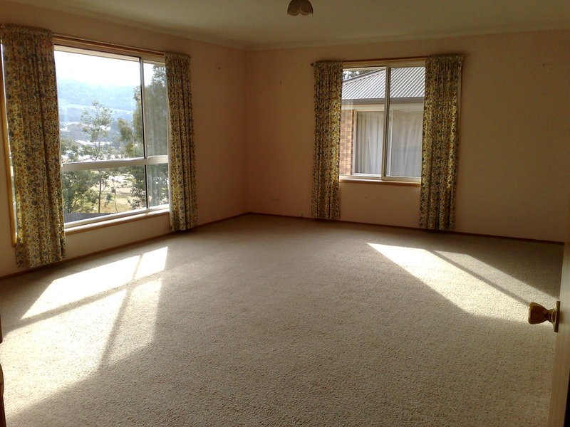 3/3 Rina Court, Glenorchy TAS 7010